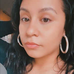 Meet your Posher, Greisa